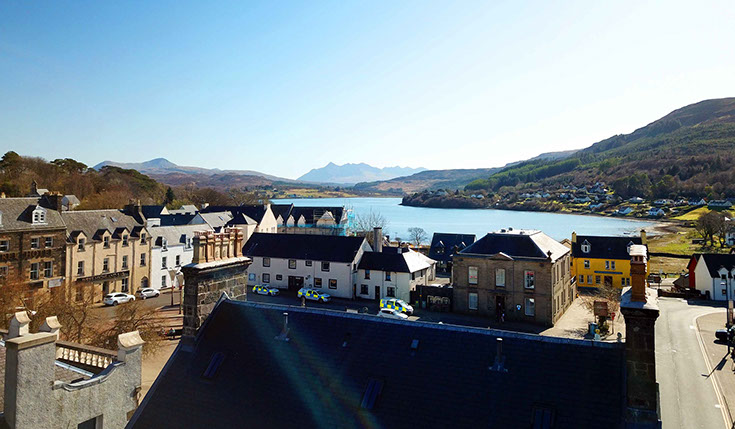 Somerled House Suites is based in Portree on the Isle of Skye near amazing sea and mountain views