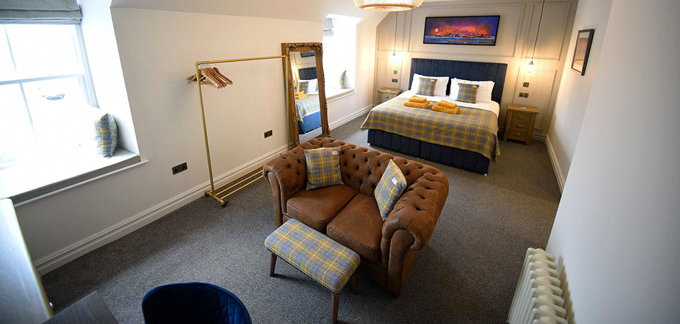 Somerled House Suites Portree apartment accommodation contain king size beds and spacious rooms