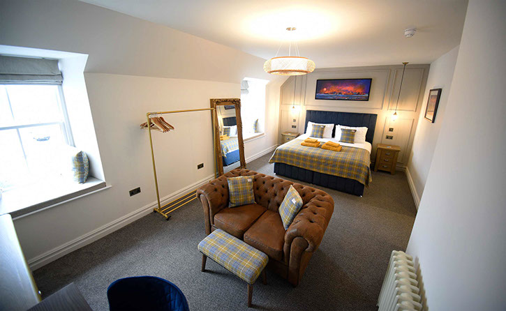 Somerled House Suites Portree apartment accommodation contain king size beds and spacious rooms