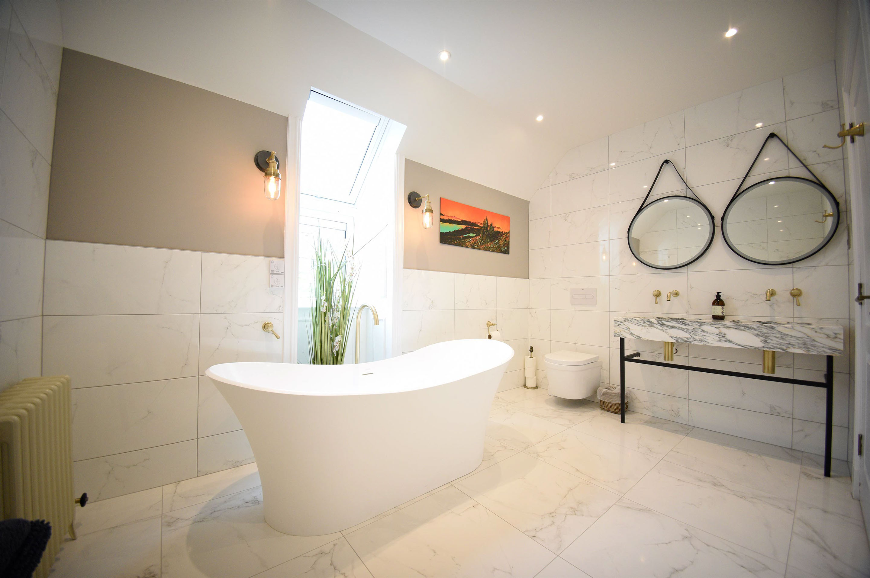 Enjoy stunning sea views and seating areas at Taransay House Luxury Bed and Breakfast in Portree