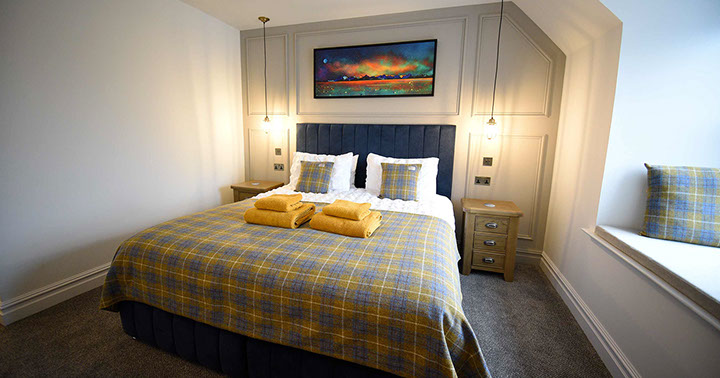Somerled House Suites room 4 contains a King Size bed with all bedding and linen provided